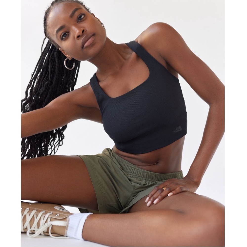 THE NORTH FACE Black Cropped Ruby Hill Active Tank Top